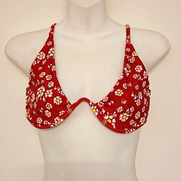 Zaful Other - Zaful Medium size 8 swimsuit top floral adjustable strap EUC